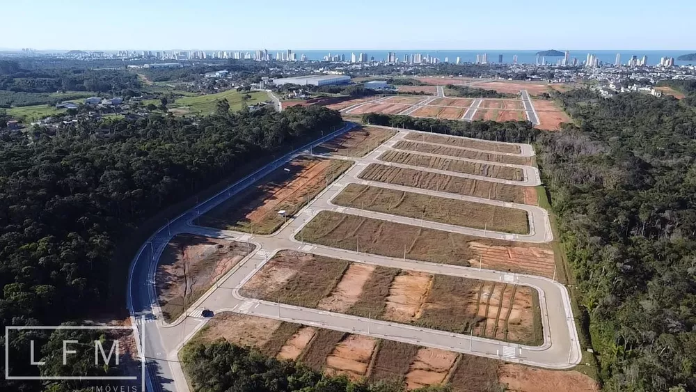 Terreno, 300 m² - Foto 4