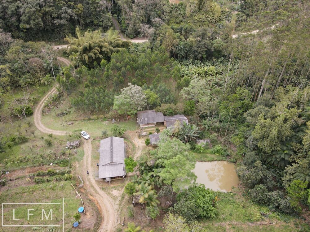 Sítio à venda com 2 quartos, 51000m² - Foto 1