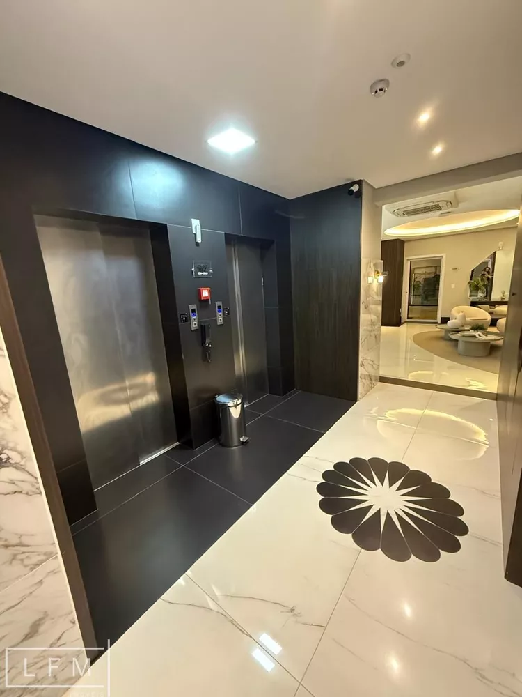 Apartamento, 4 quartos, 257 m² - Foto 2