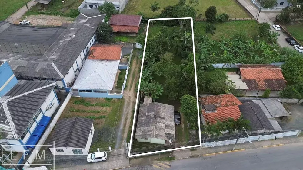 Terreno à venda, 1042m² - Foto 1