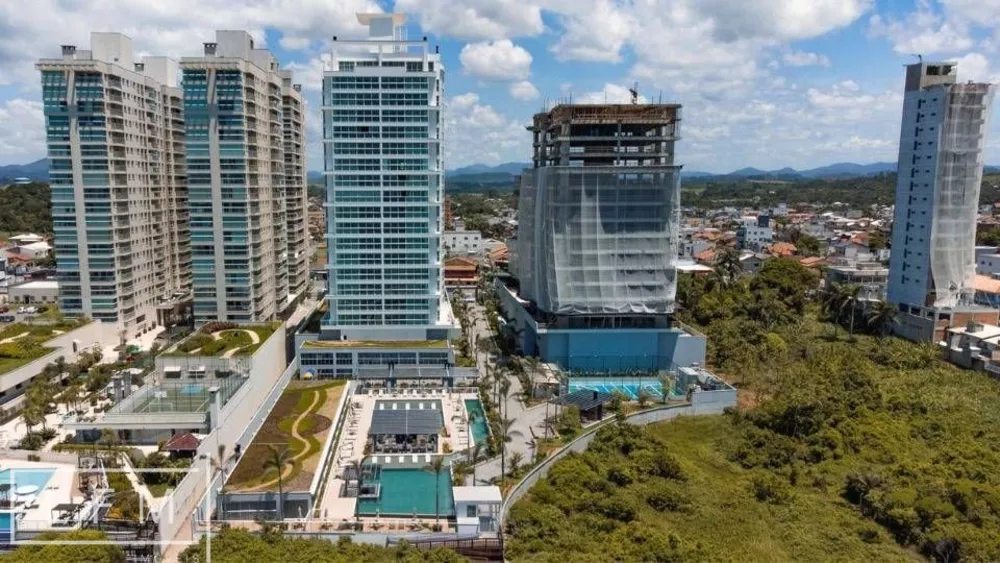 Apartamento, 3 quartos, 127 m² - Foto 2