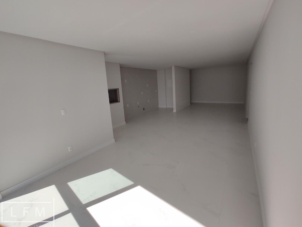 Apartamento à venda com 3 quartos, 127m² - Foto 7