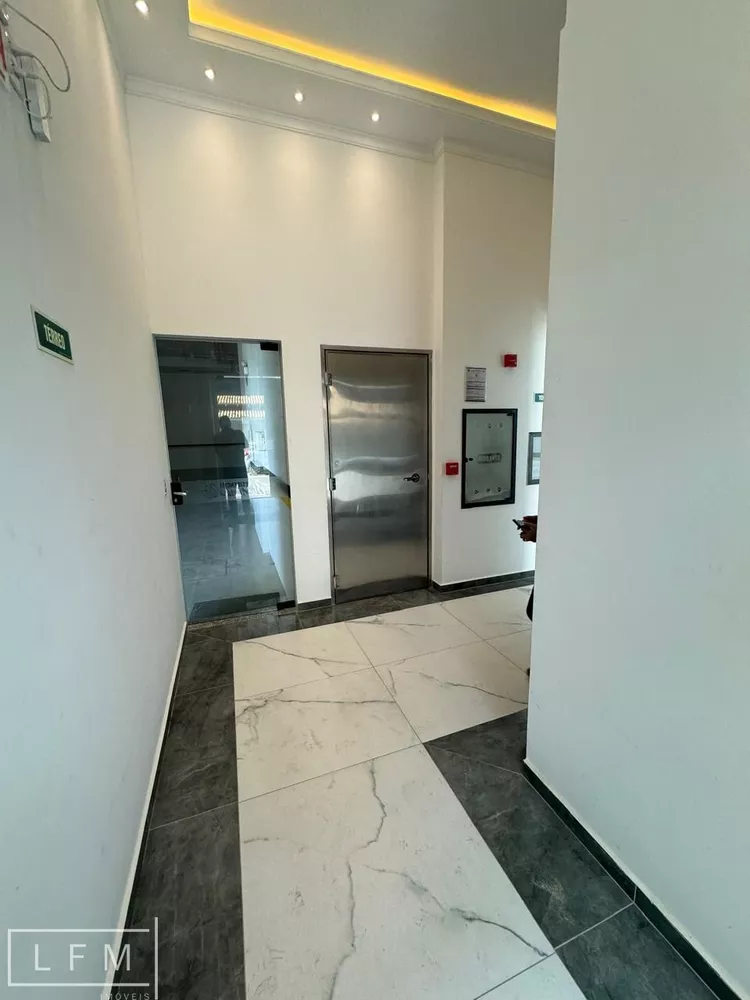 Apartamento à venda com 3 quartos, 139m² - Foto 4