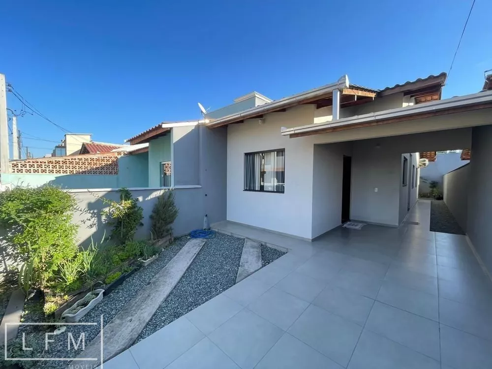 Casa, 2 quartos, 72 m² - Foto 1