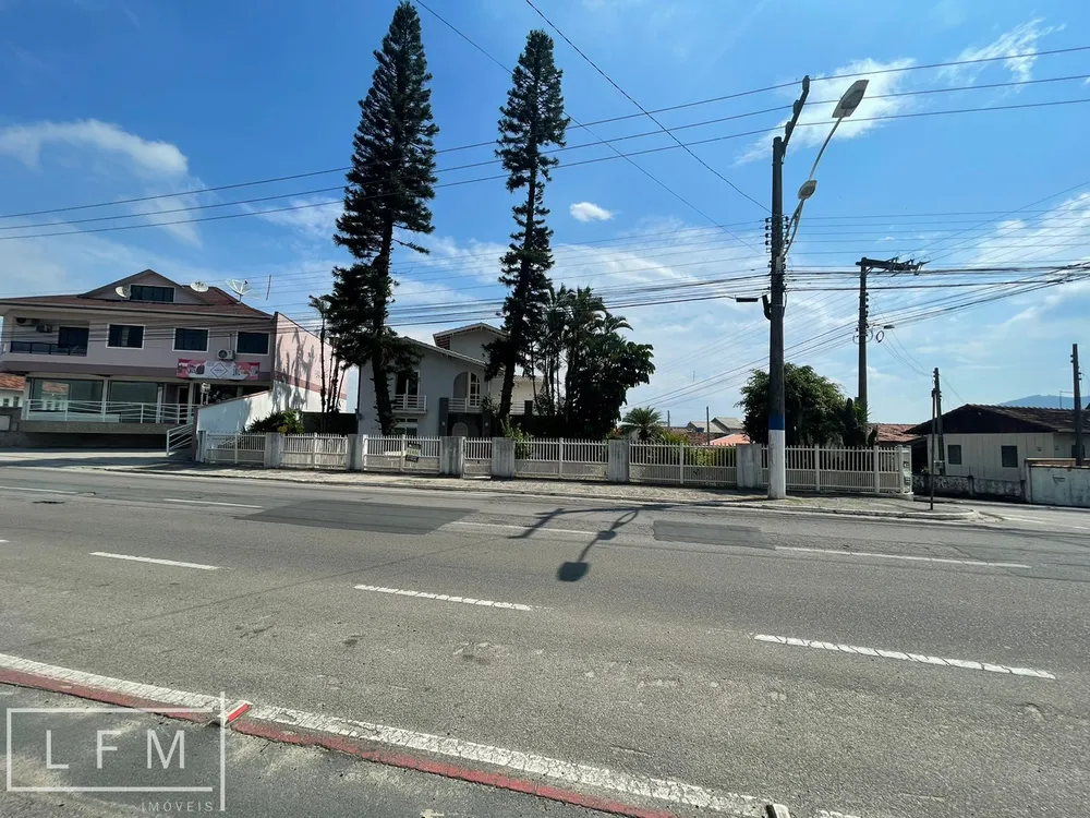 Sobrado, 4 quartos, 300 m² - Foto 4