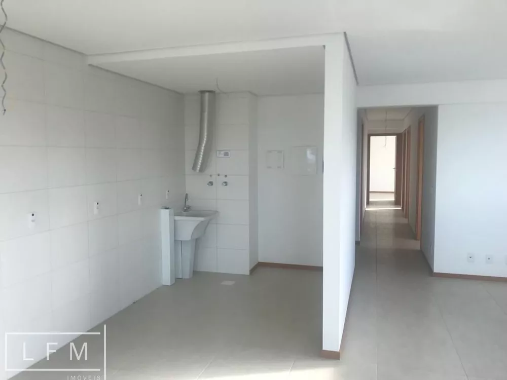 Apartamento à venda com 3 quartos, 93m² - Foto 7