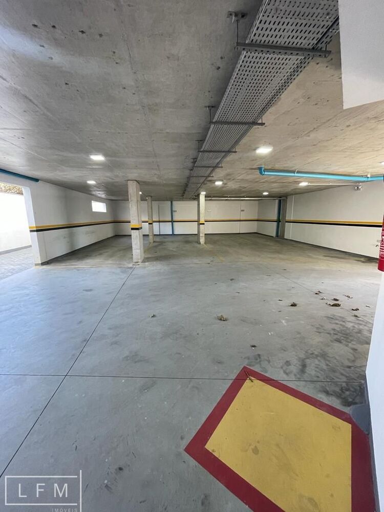 Apartamento à venda com 3 quartos, 92m² - Foto 8
