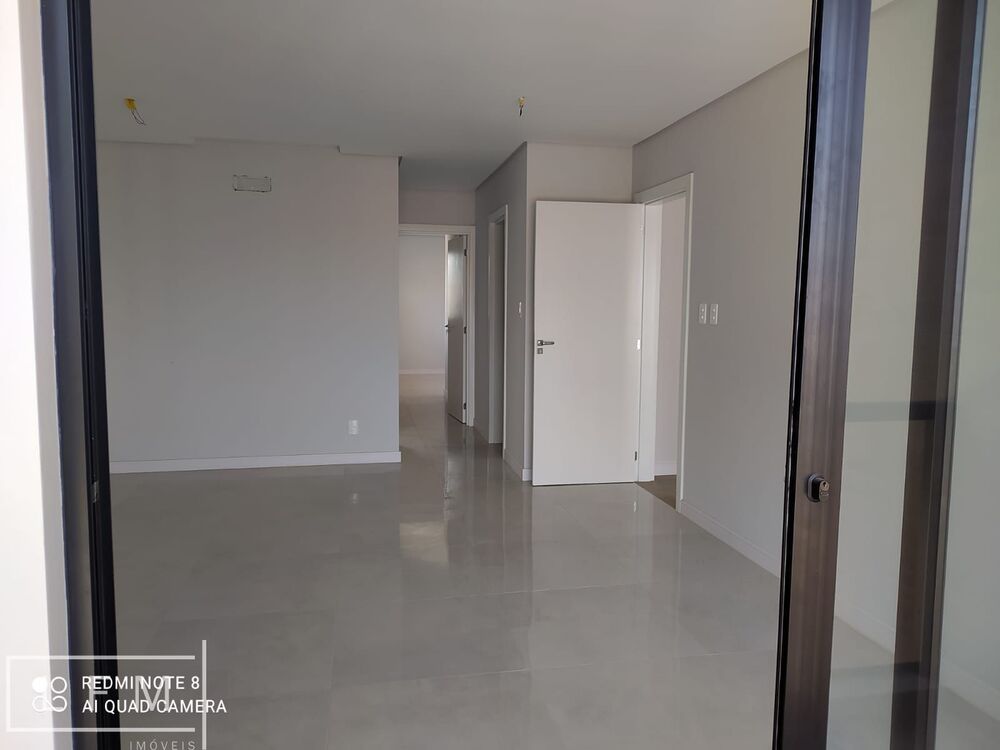 Apartamento à venda com 2 quartos, 60m² - Foto 7