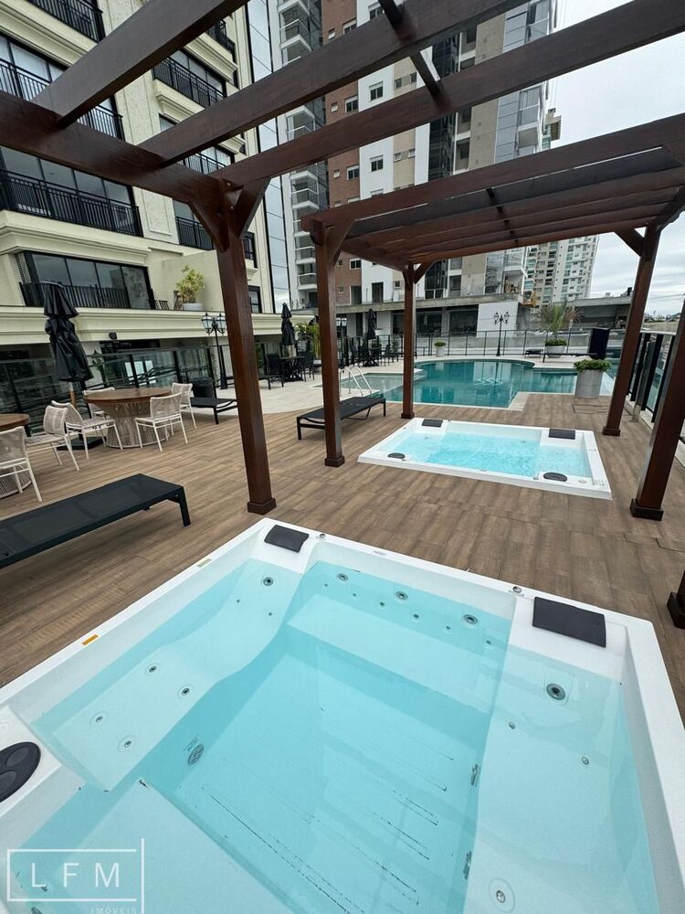 Apartamento, 3 quartos, 128 m² - Foto 1