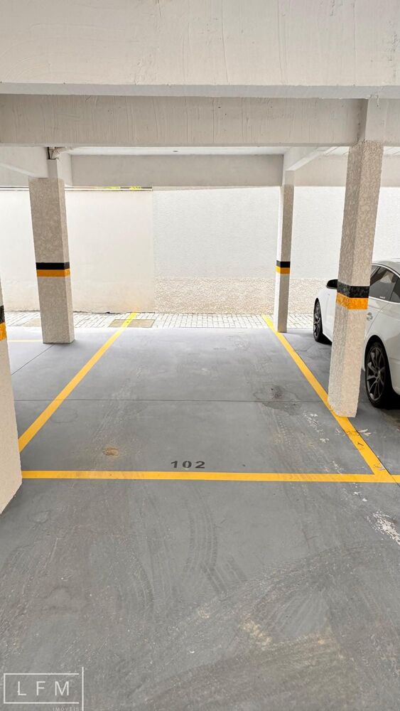 Apartamento à venda e aluguel com 2 quartos, 70m² - Foto 1