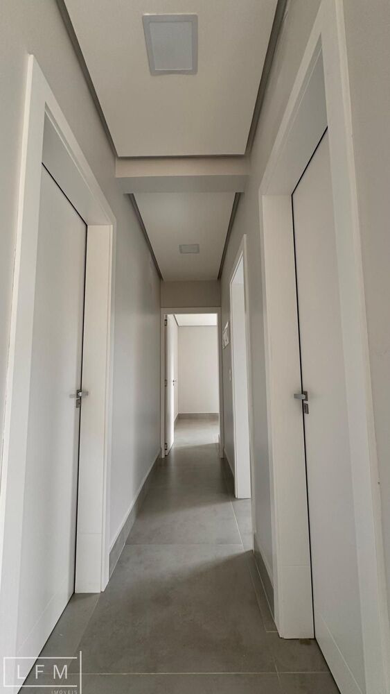 Apartamento à venda e aluguel com 2 quartos, 70m² - Foto 7