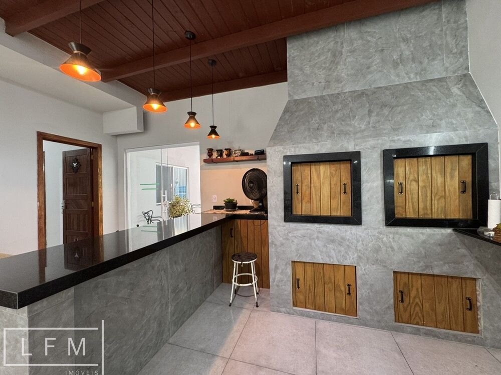 Casa à venda com 3 quartos, 144m² - Foto 9