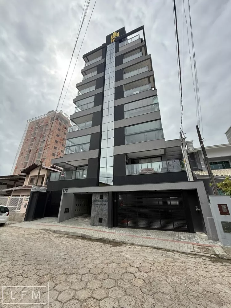 Apartamento à venda com 2 quartos, 69m² - Foto 3