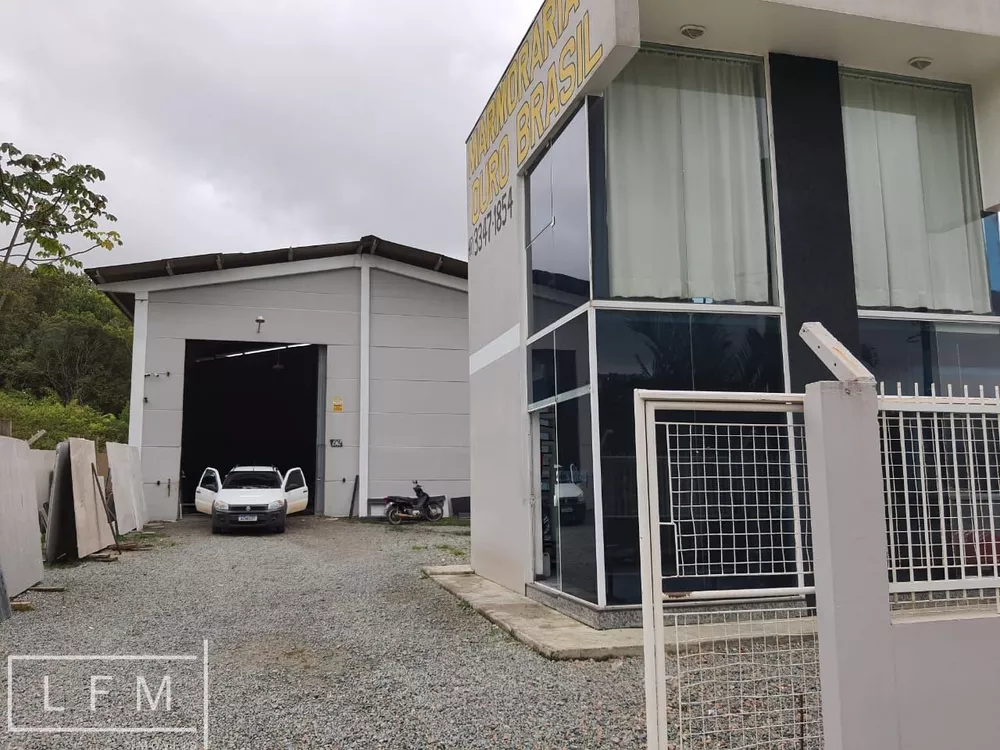 Depósito-Galpão-Armazém à venda com 2 quartos, 180m² - Foto 4