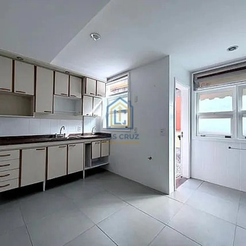 Casa, 3 quartos, 220 m² - Foto 26