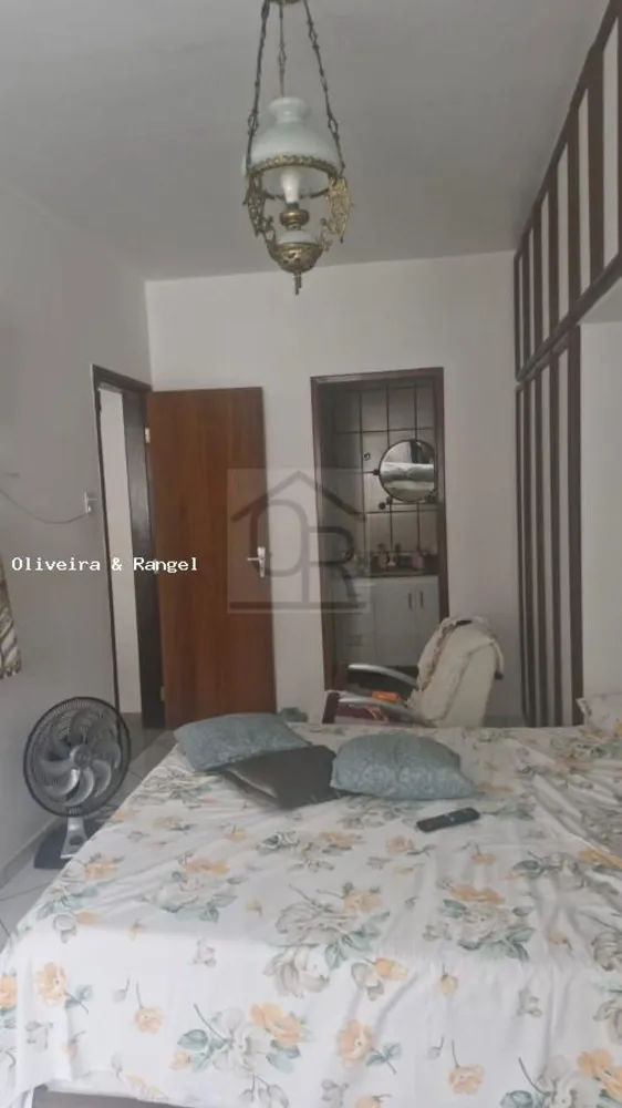 Casa, 3 quartos, 240 m² - Foto 11