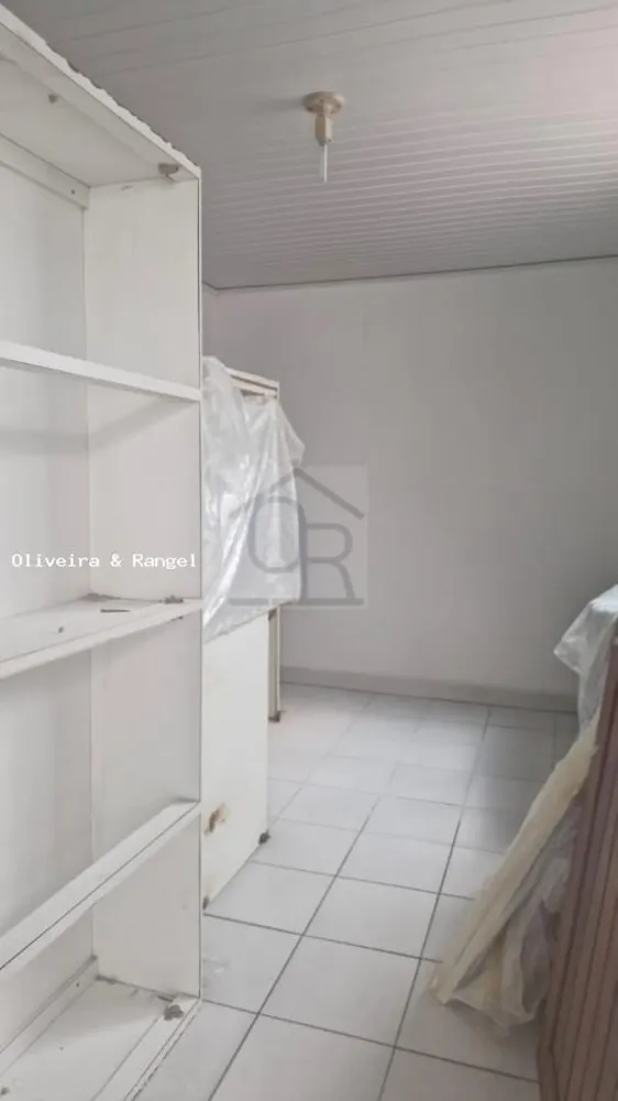 Casa, 3 quartos, 240 m² - Foto 2