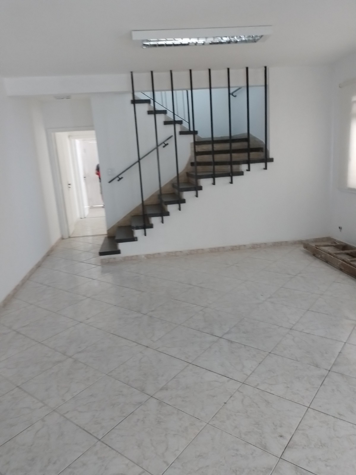 Casa para alugar, 200m² - Foto 1