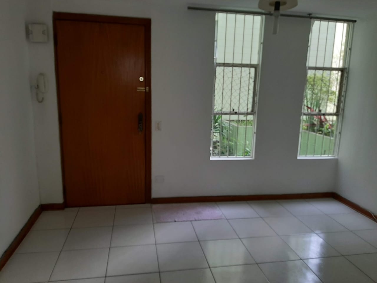 Apartamento à venda com 2 quartos, 50m² - Foto 1