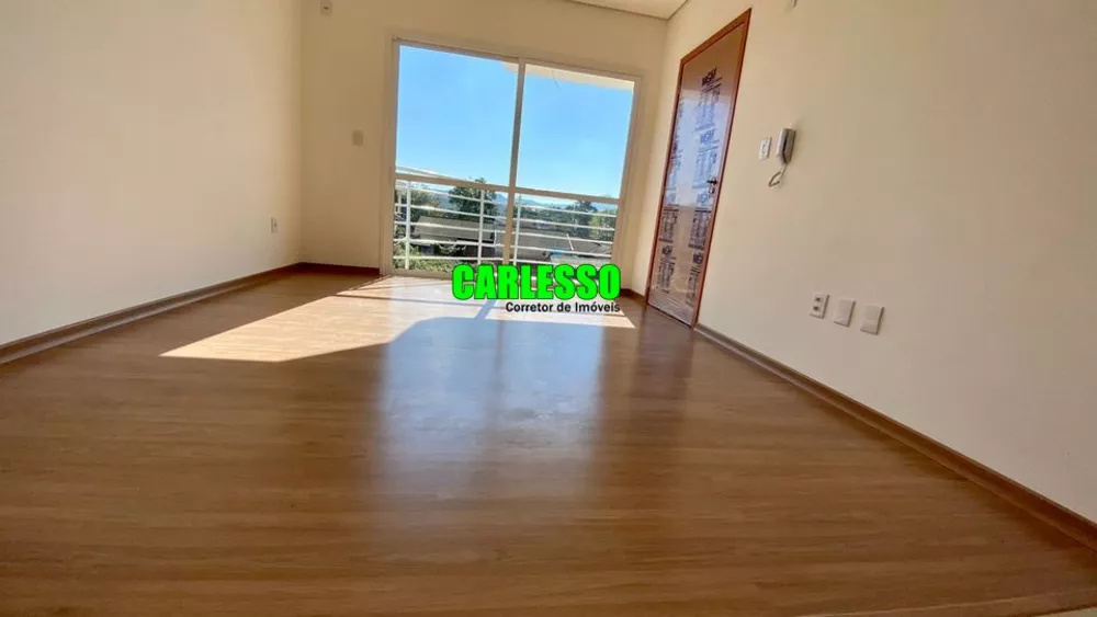 Apartamento à venda com 2 quartos, 55m² - Foto 2