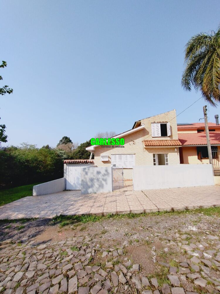 Casa à venda com 4 quartos, 153m² - Foto 1