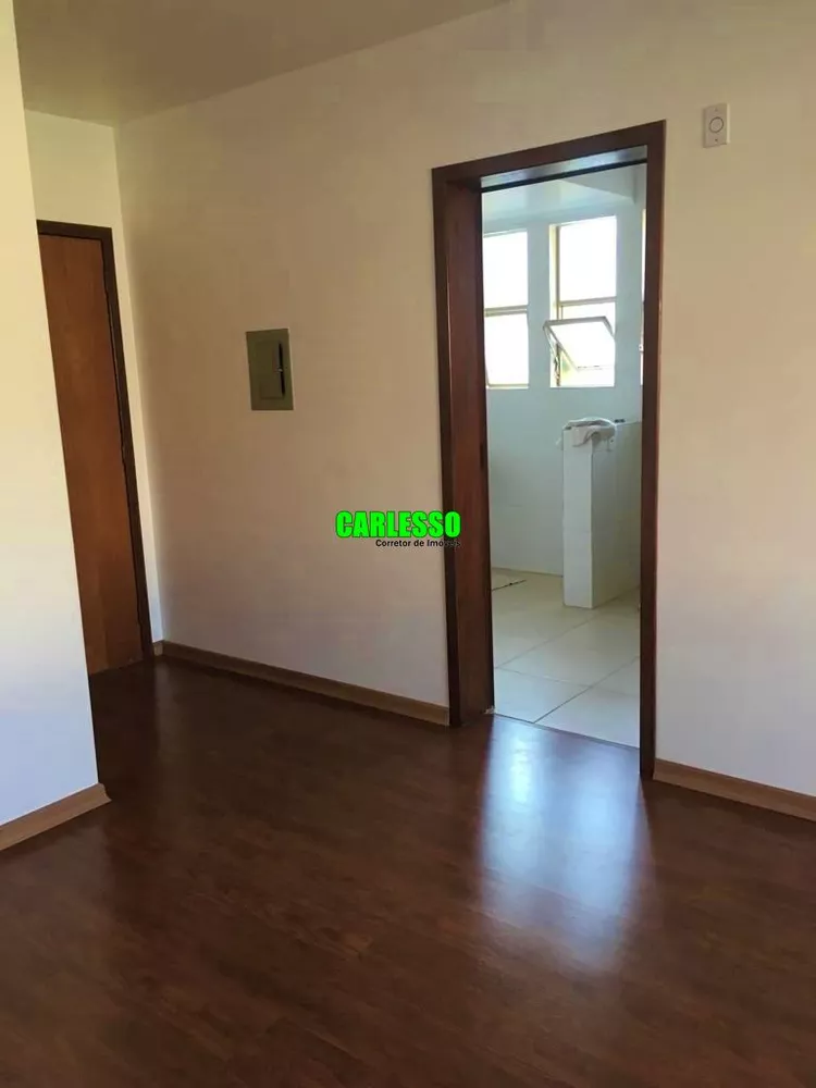 Apartamento à venda com 2 quartos, 85m² - Foto 3