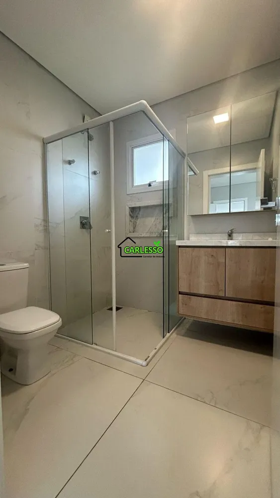 Casa, 3 quartos, 221 m² - Foto 9