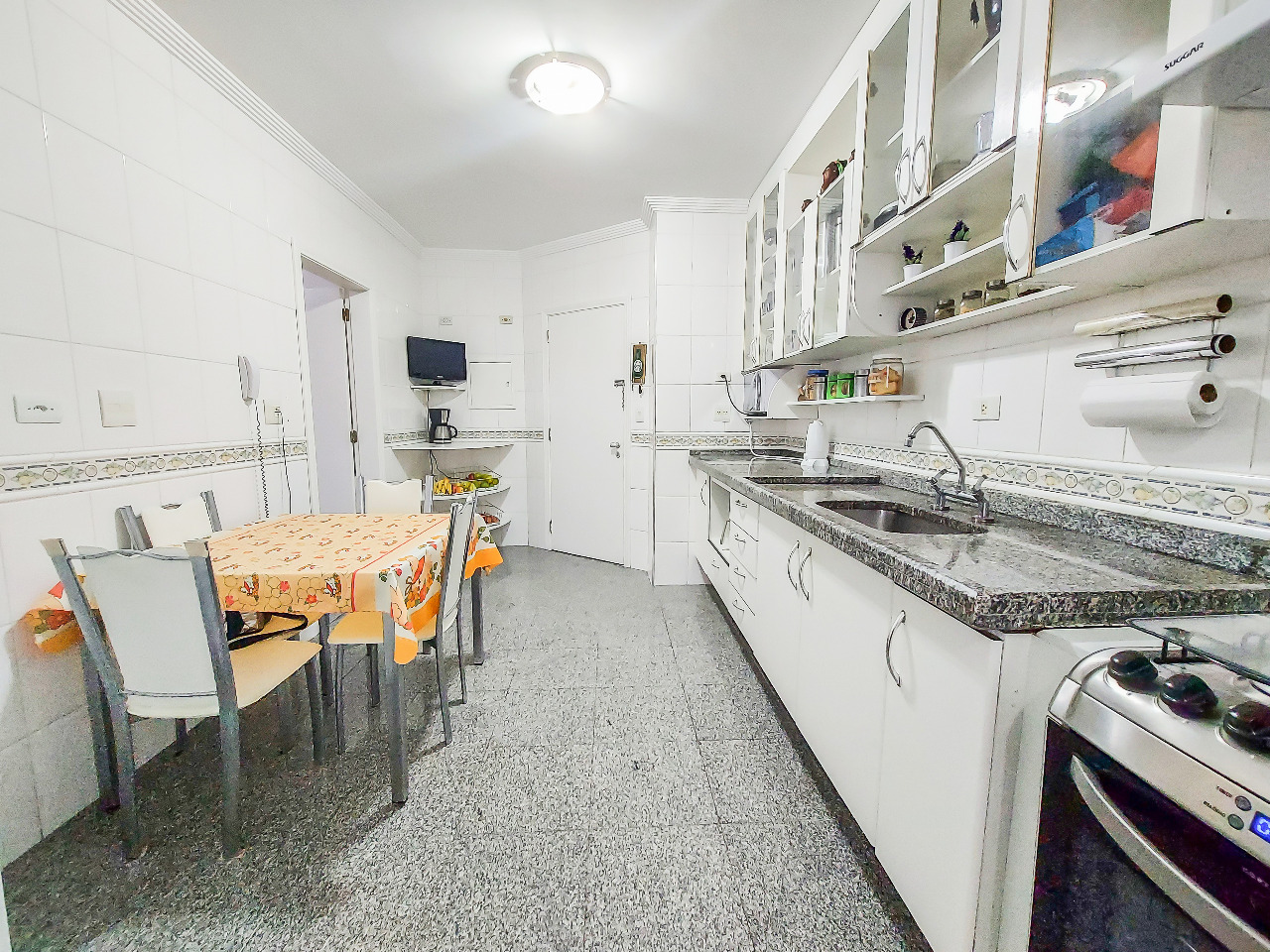 Apartamento à venda com 3 quartos, 113m² - Foto 19