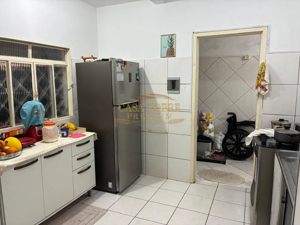 Casa, 3 quartos, 168 m² - Foto 3