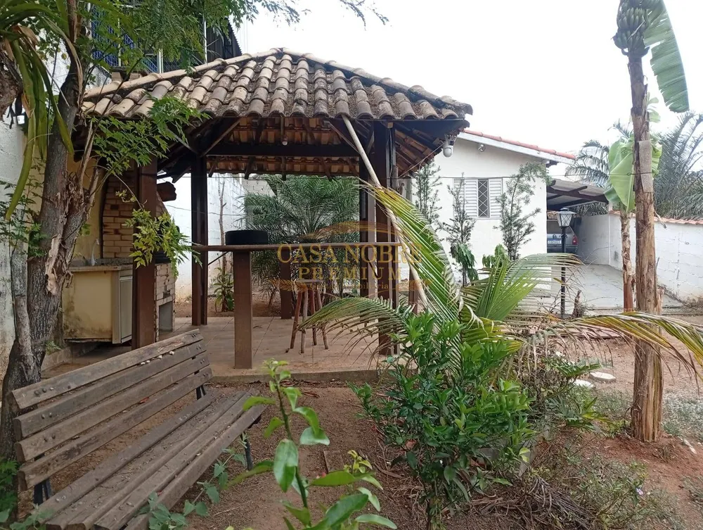Chácara, 2 quartos, 900 m² - Foto 1