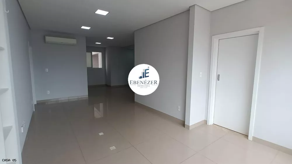 Apartamento à venda com 3 quartos, 137m² - Foto 4