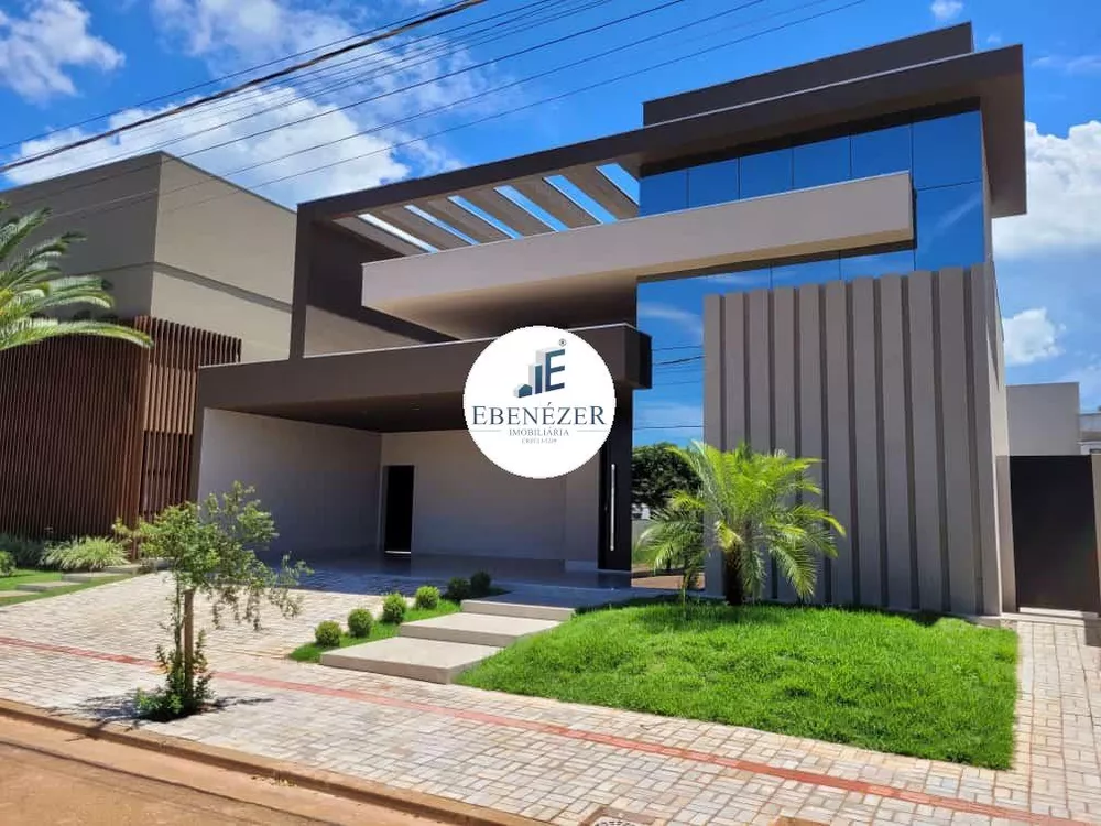 Casa de Condomínio à venda com 3 quartos, 400m² - Foto 1