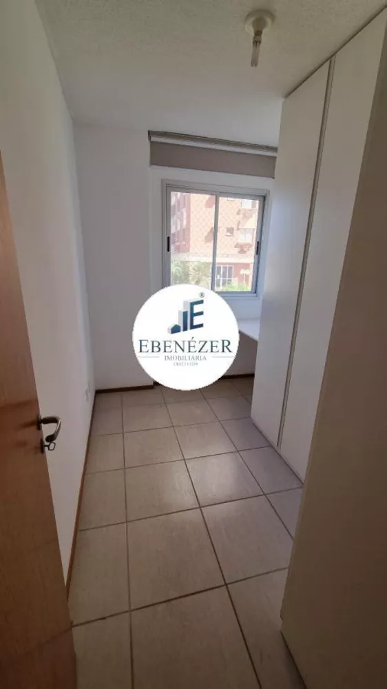 Apartamento à venda com 3 quartos, 70m² - Foto 2