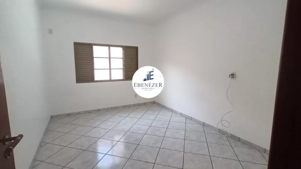 Casa à venda com 3 quartos, 300m² - Foto 7