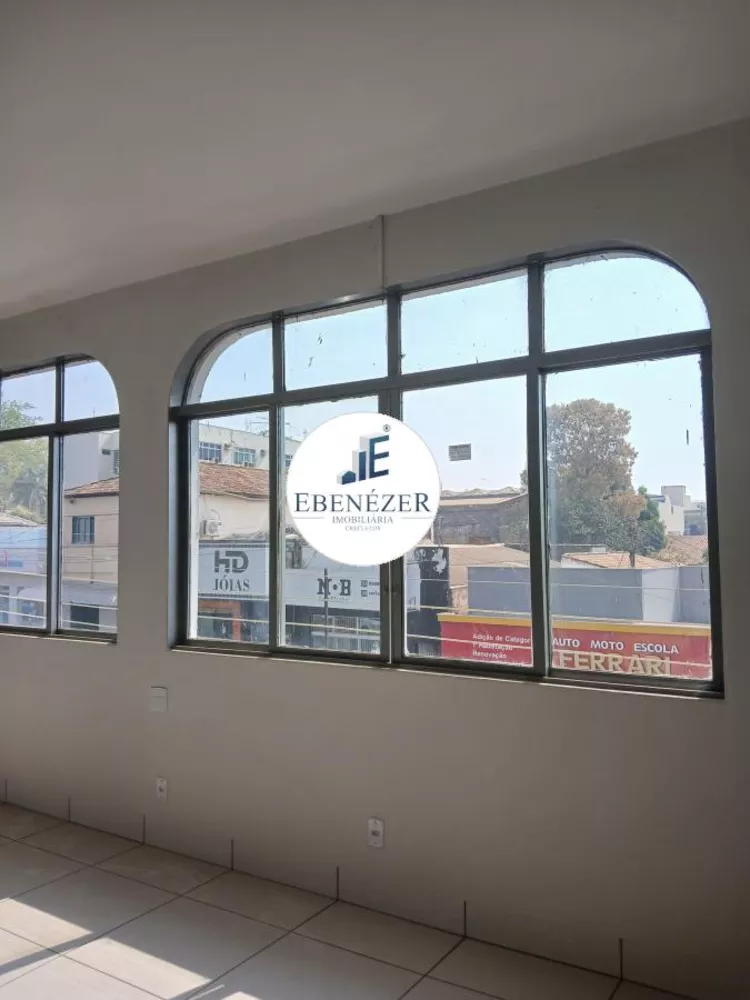 Prédio Inteiro para alugar, 90m² - Foto 4