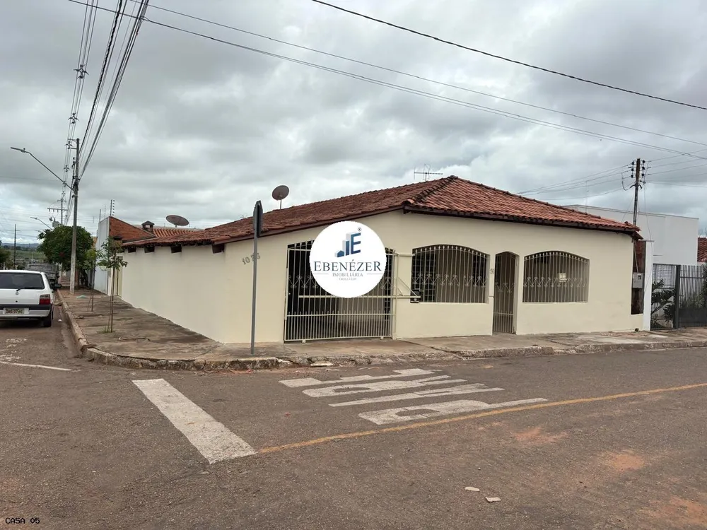 Casa, 4 quartos - Foto 1