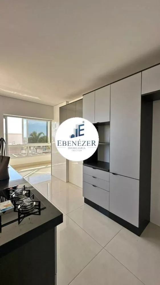 Apartamento à venda com 3 quartos, 124m² - Foto 4