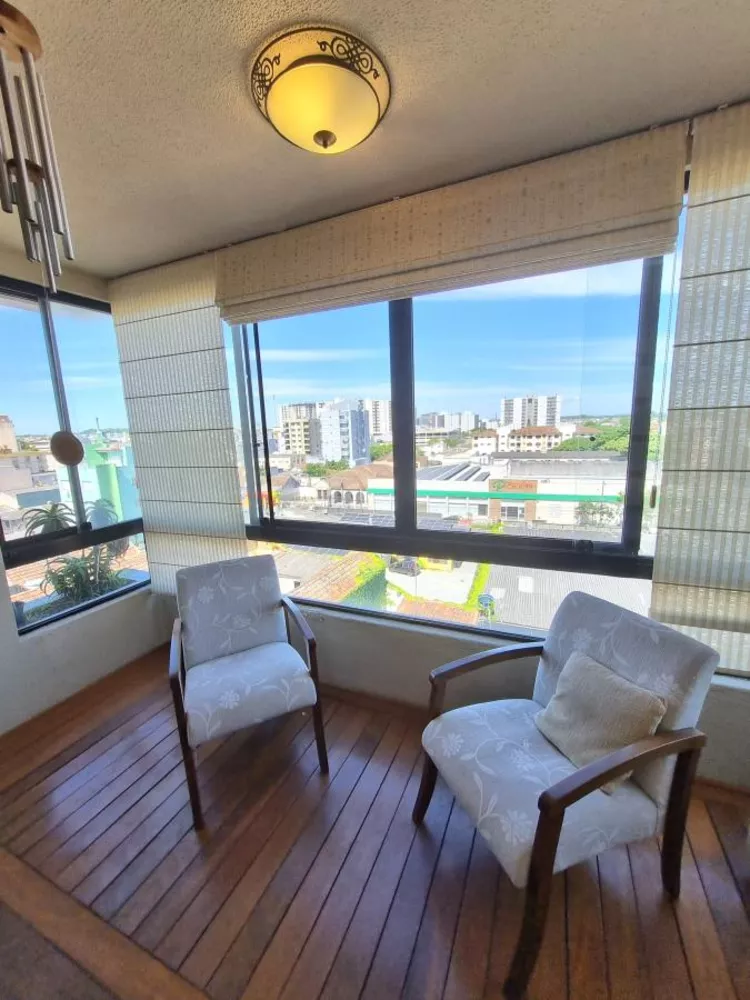 Apartamento, 3 quartos, 262 m² - Foto 1