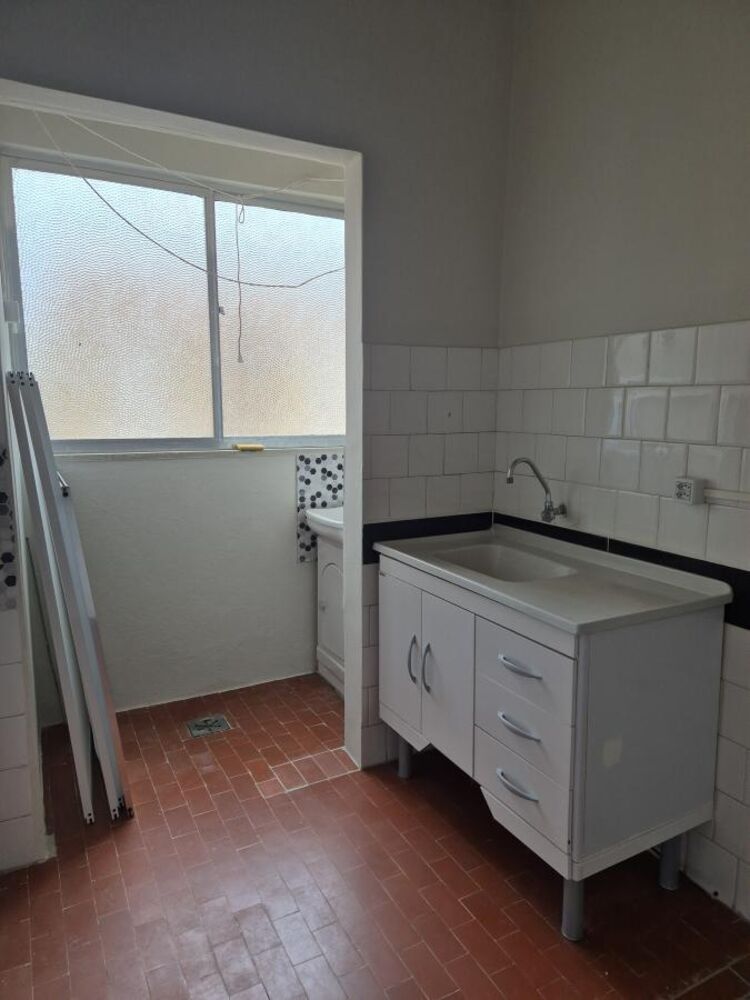 Apartamento à venda com 2 quartos, 46m² - Foto 3
