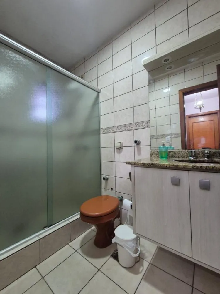 Casa, 3 quartos, 234 m² - Foto 14