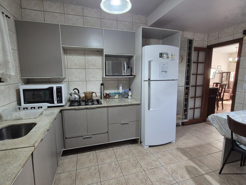 Casa, 3 quartos, 234 m² - Foto 3