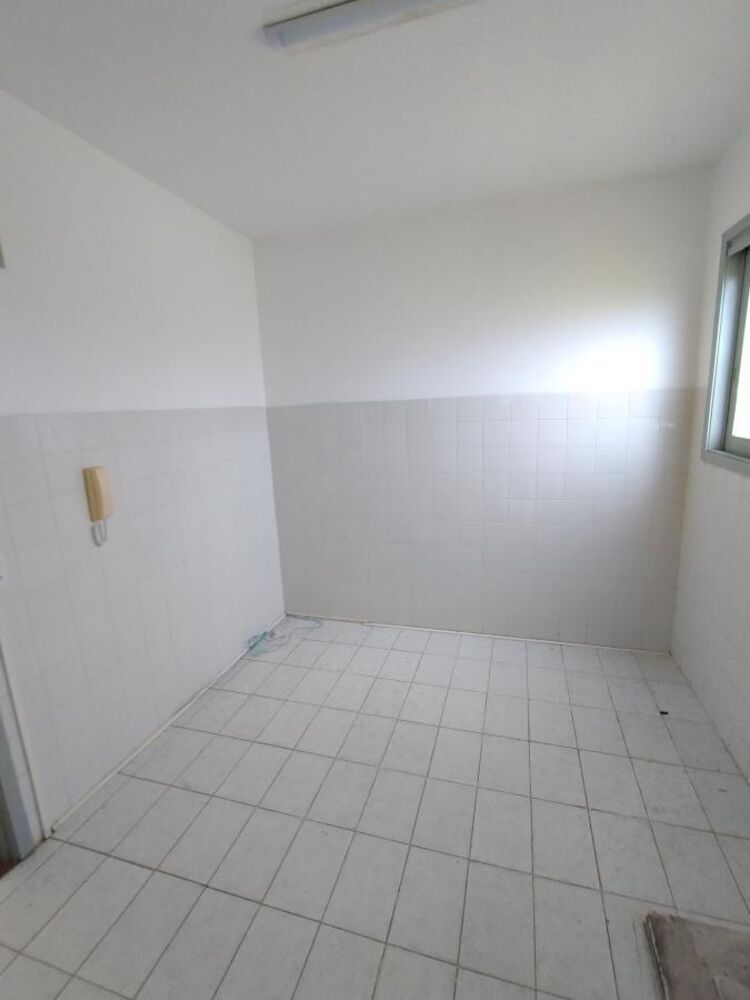 Apartamento à venda com 2 quartos, 56m² - Foto 3