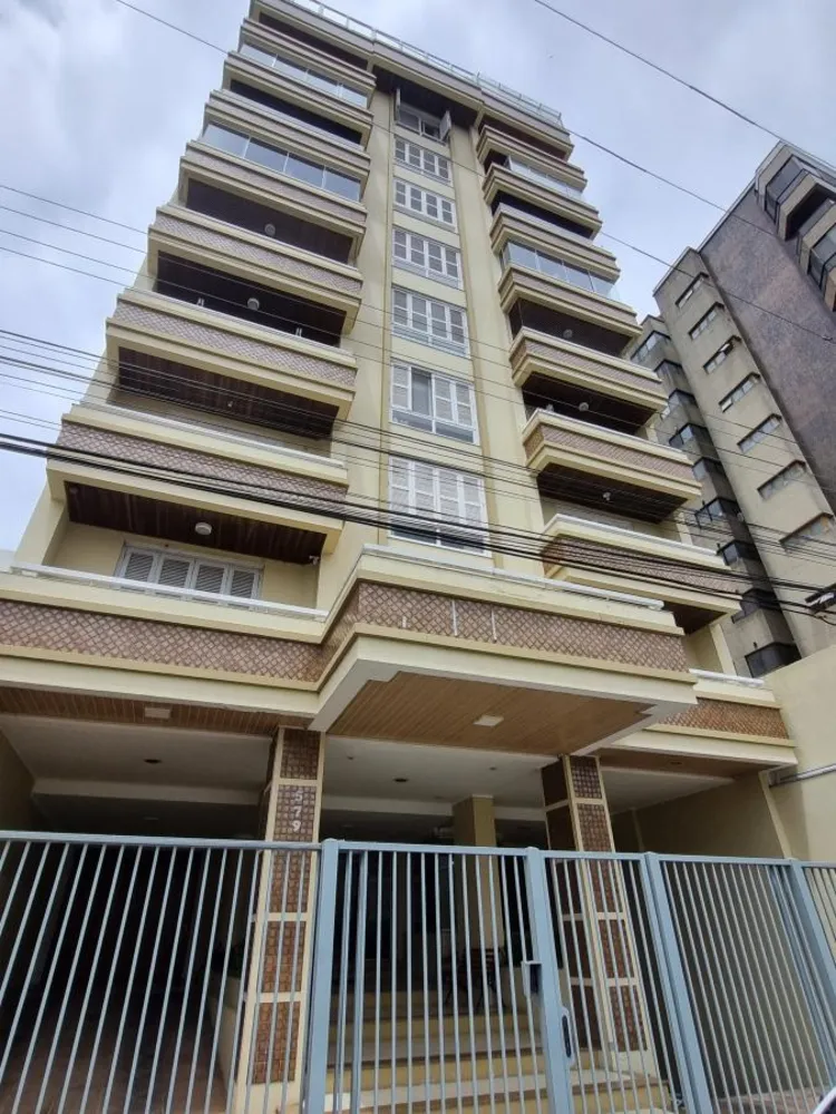 Cobertura, 3 quartos, 270 m² - Foto 2