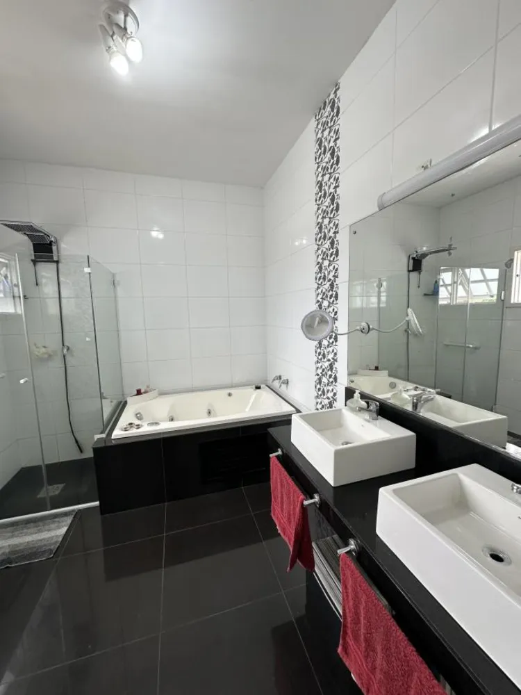 Casa, 3 quartos, 304 m² - Foto 8