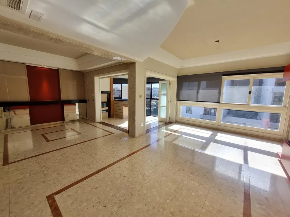 Apartamento, 3 quartos, 194 m² - Foto 2