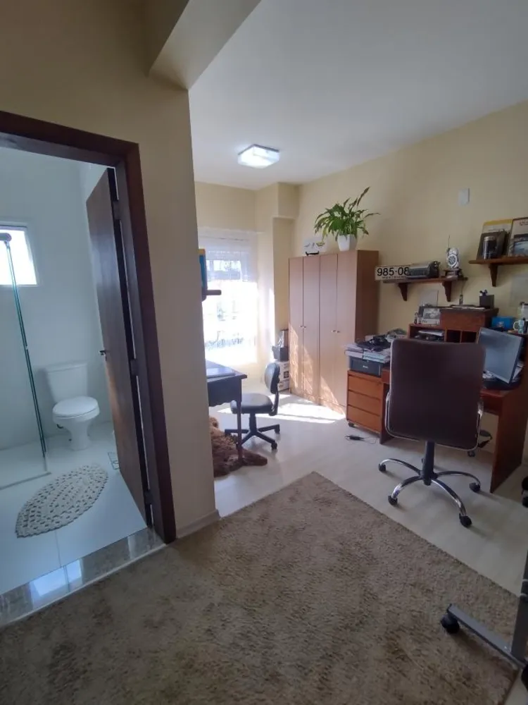 Casa, 3 quartos, 250 m² - Foto 10