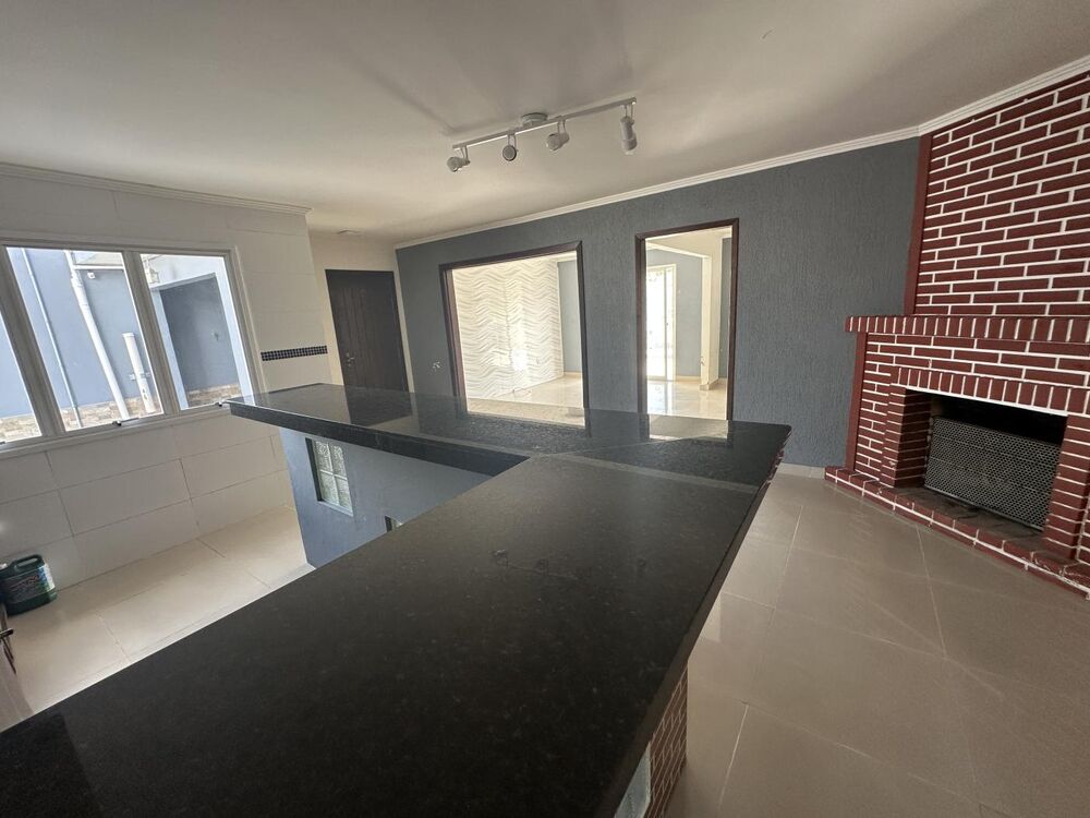 Casa, 3 quartos, 144 m² - Foto 2