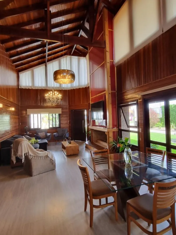 Casa, 3 quartos, 437 m² - Foto 3