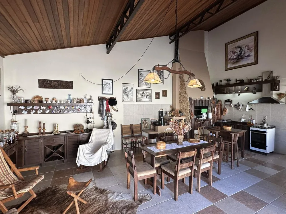 Casa, 3 quartos, 330 m² - Foto 10