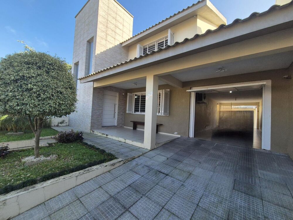 Casa, 3 quartos, 325 m² - Foto 1